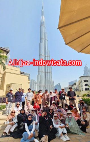 Paket Umroh Desember 2025