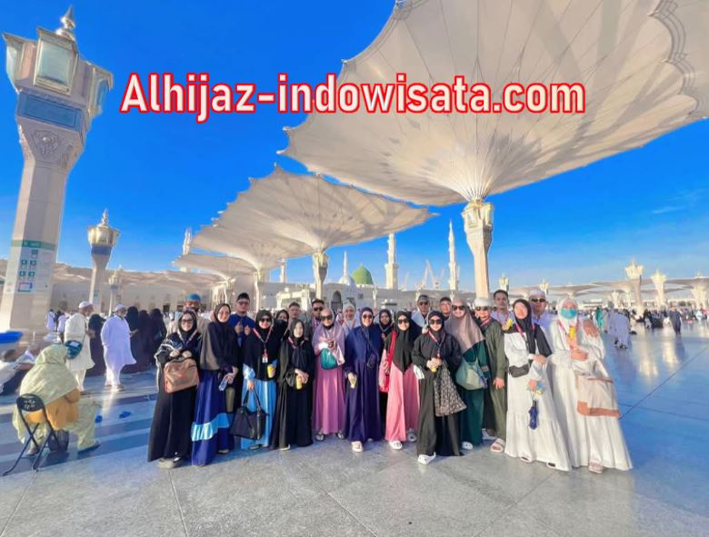 TRAVEL Haji Plus di Padang Bersama Alhijaz Indowisata